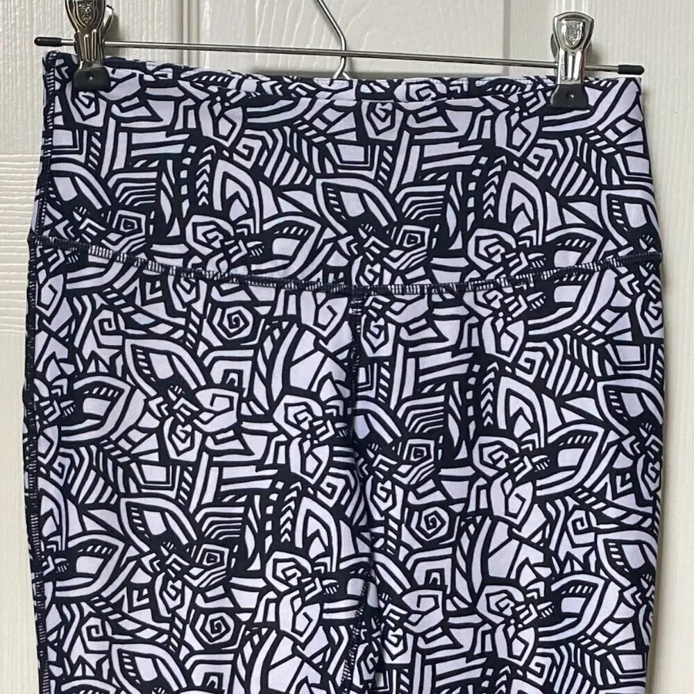 Mondetta Black and White Leggings, X-Small